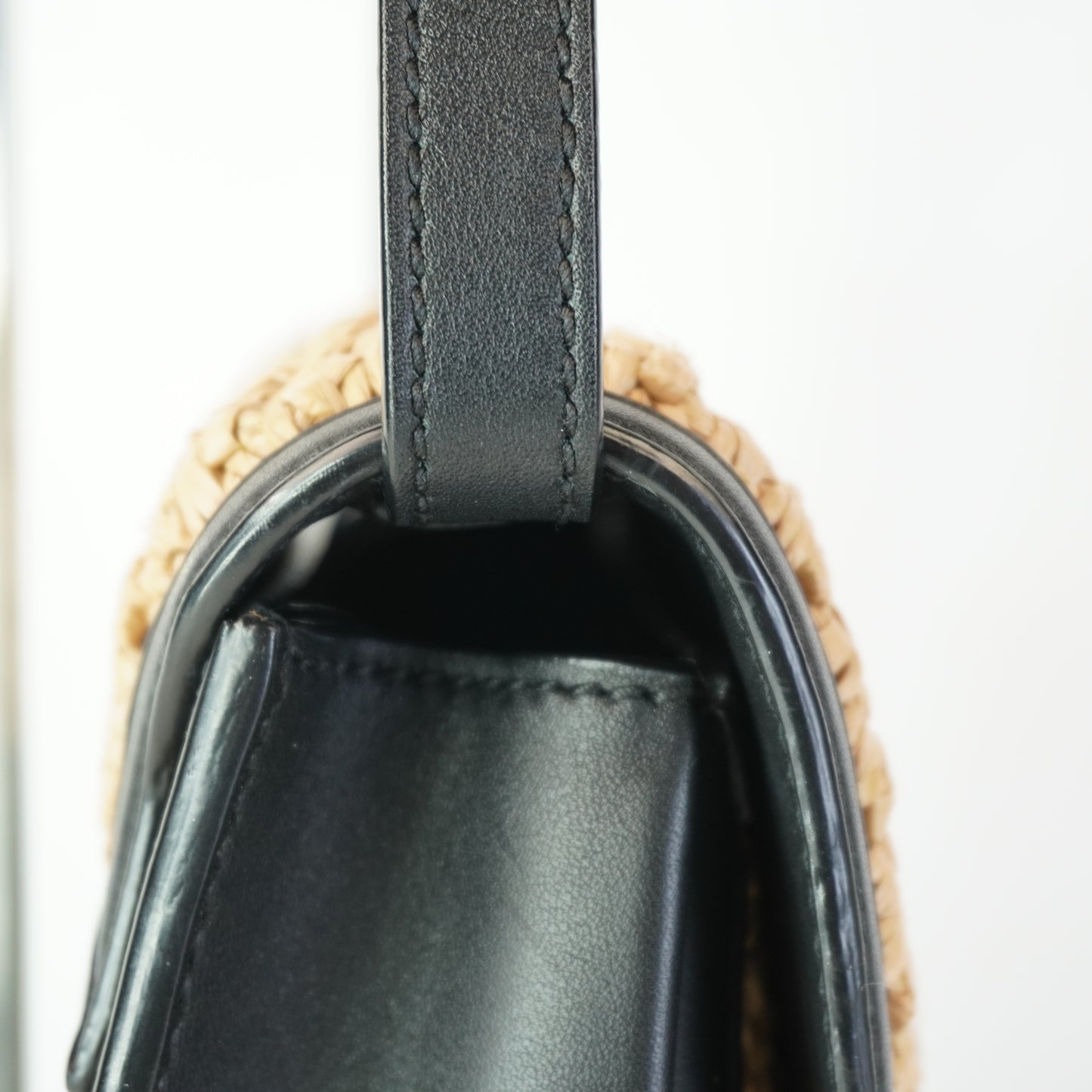 YSL	Kaia Raffia Black Small GHW