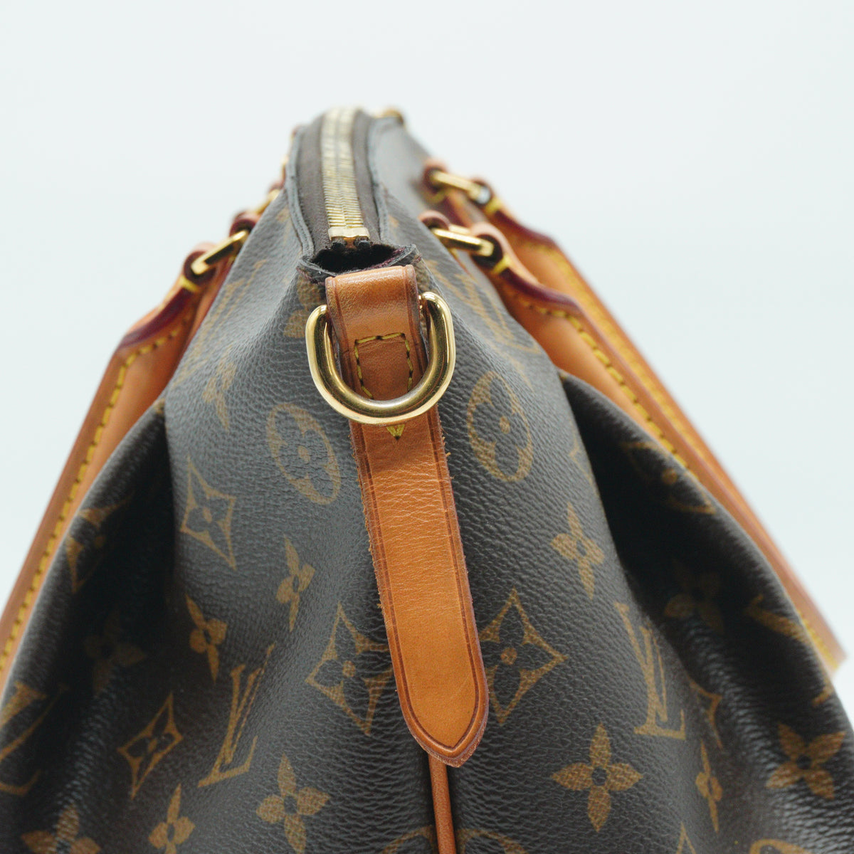 Louis Vuitton Turenne MM GHW