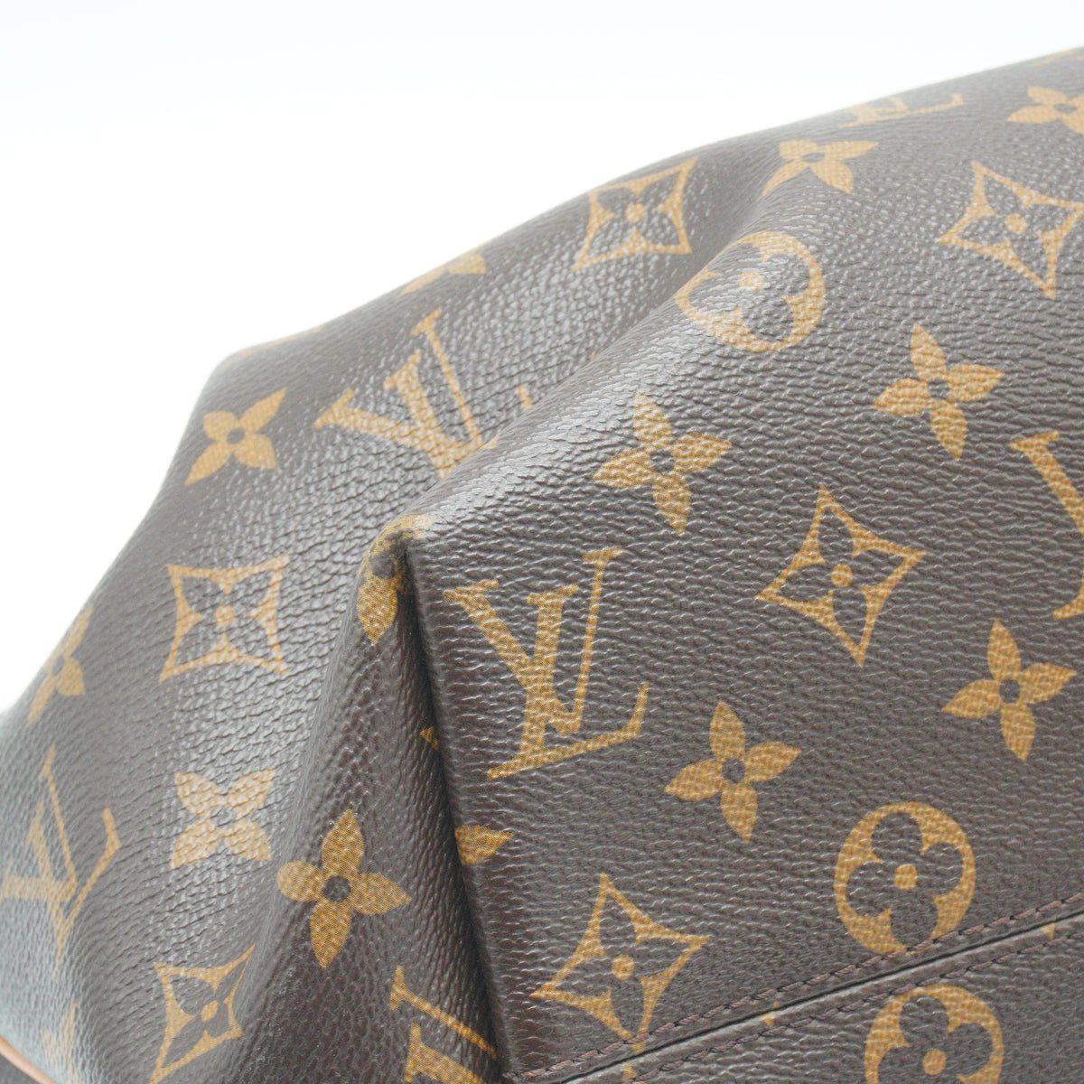 Louis Vuitton Turenne MM GHW