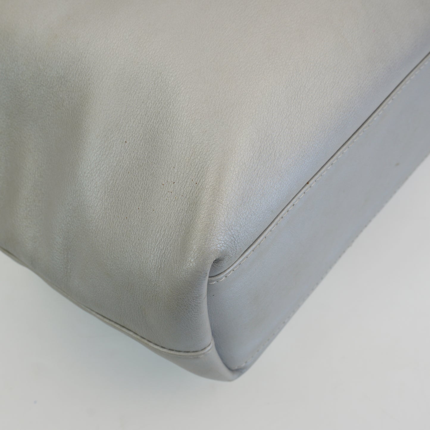 Dior	Malice Pearl Bag
