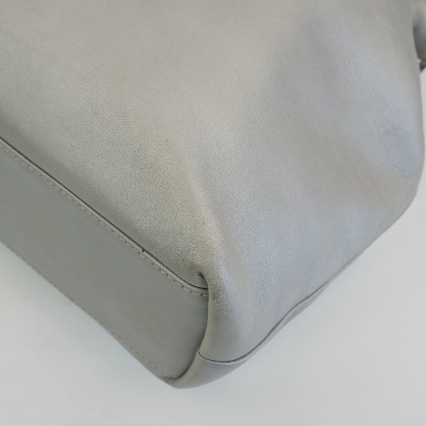 Dior	Malice Pearl Bag