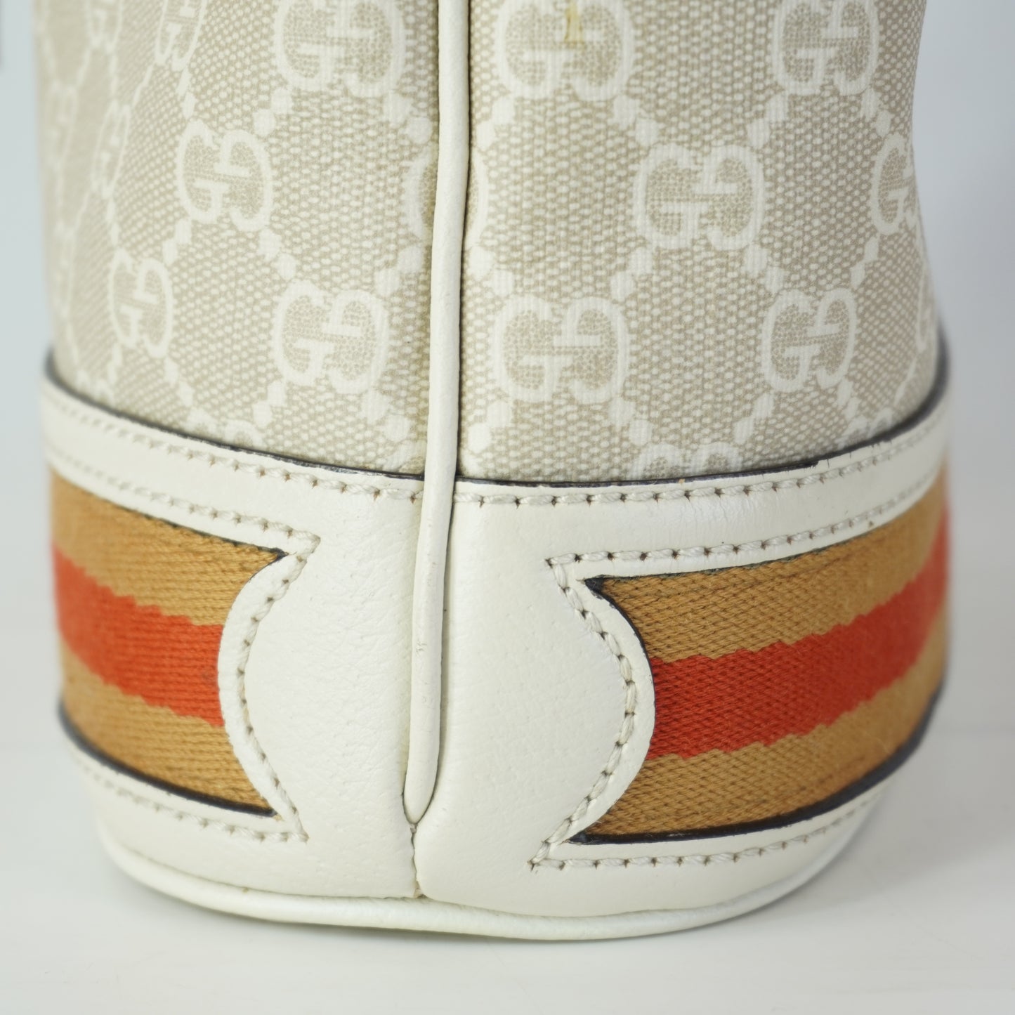 Gucci GG Ophidia Bucket White Small GWH