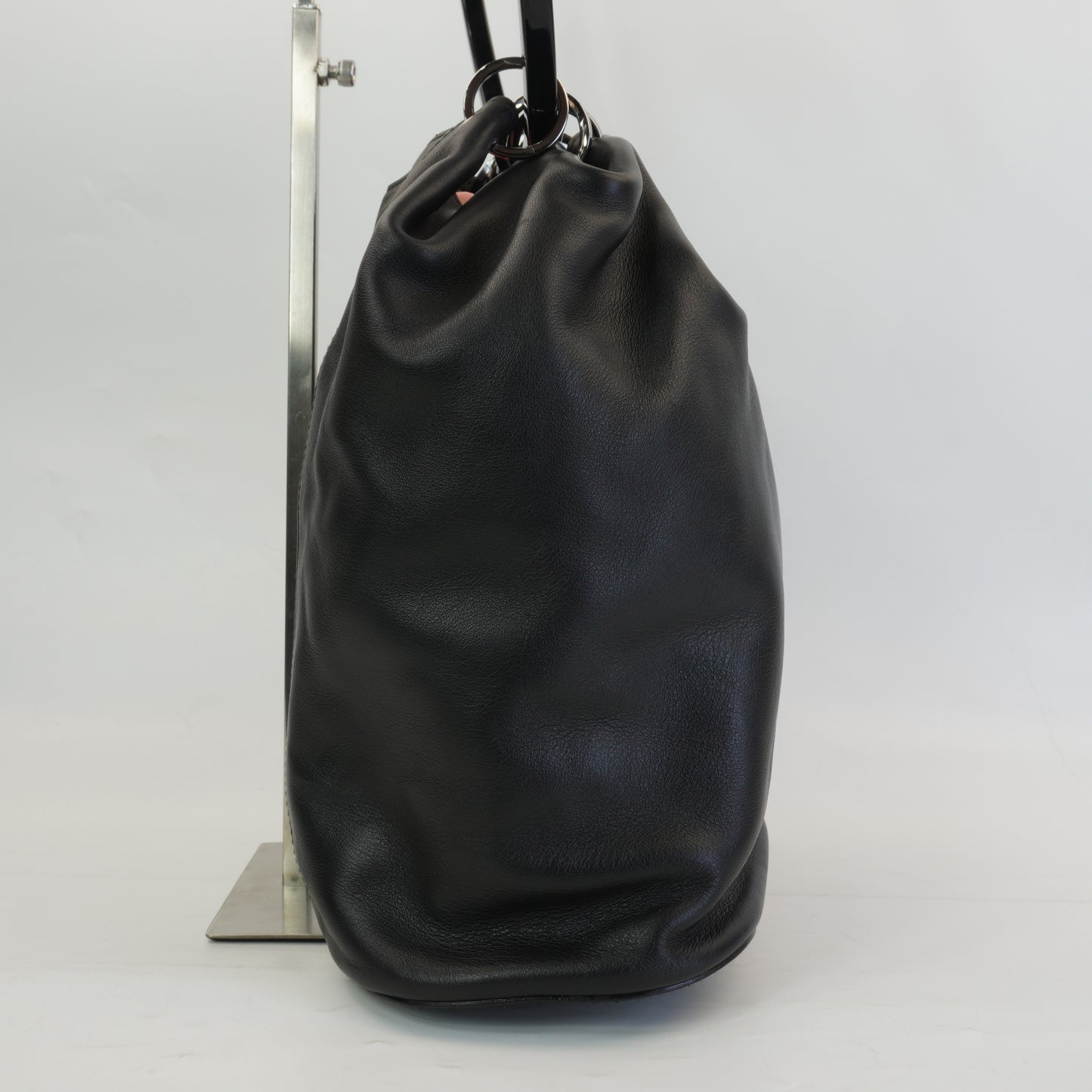 Gucci Calfskin Ring Bucket Bag Black MHW Medium