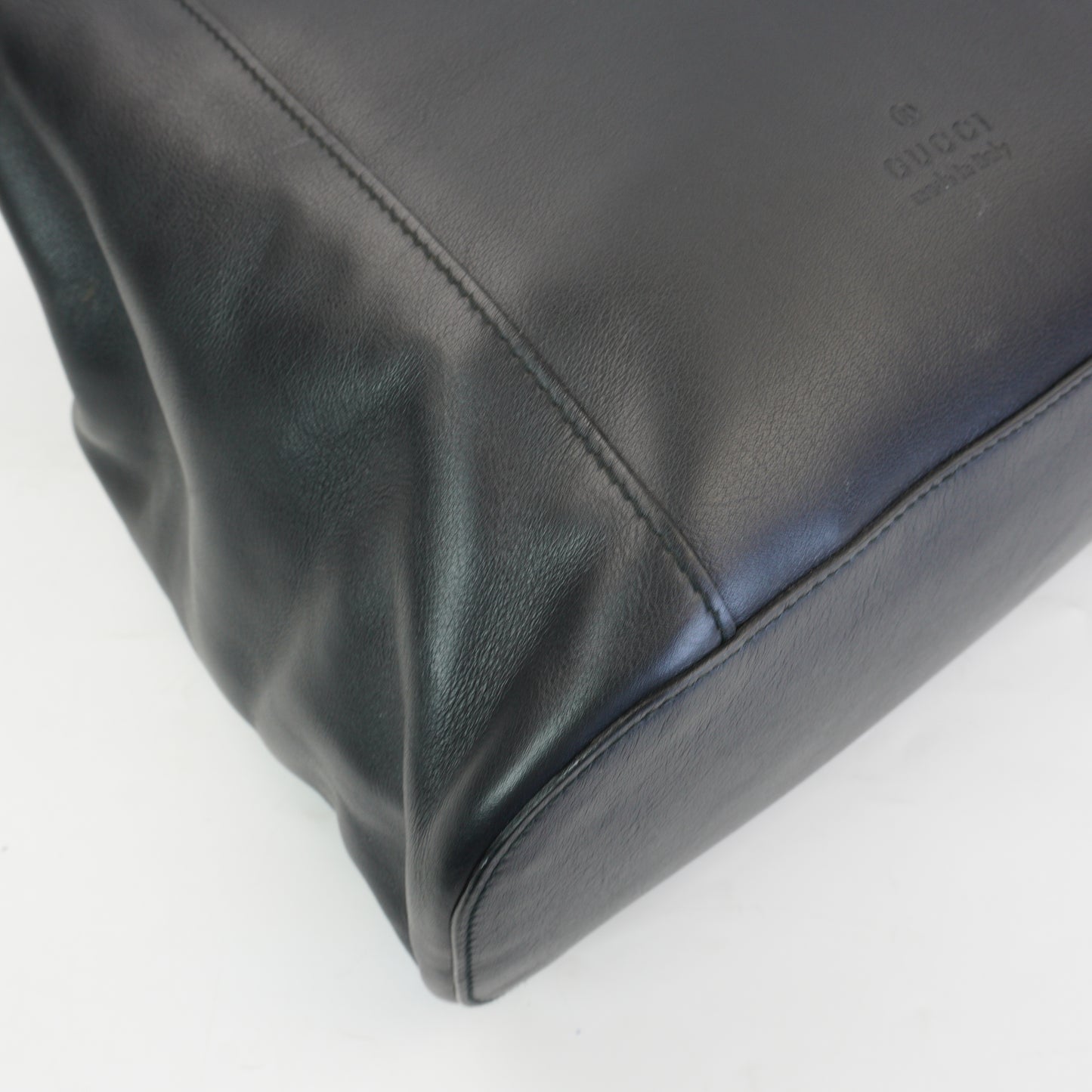 Gucci Calfskin Ring Bucket Bag Black MHW Medium