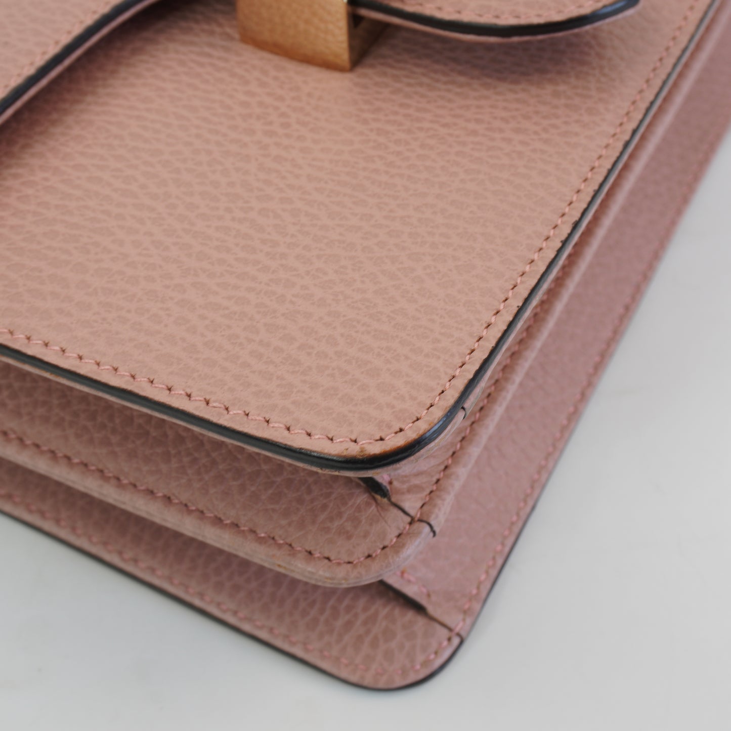 Gucci Interlocking G Shoulder Bag Pink