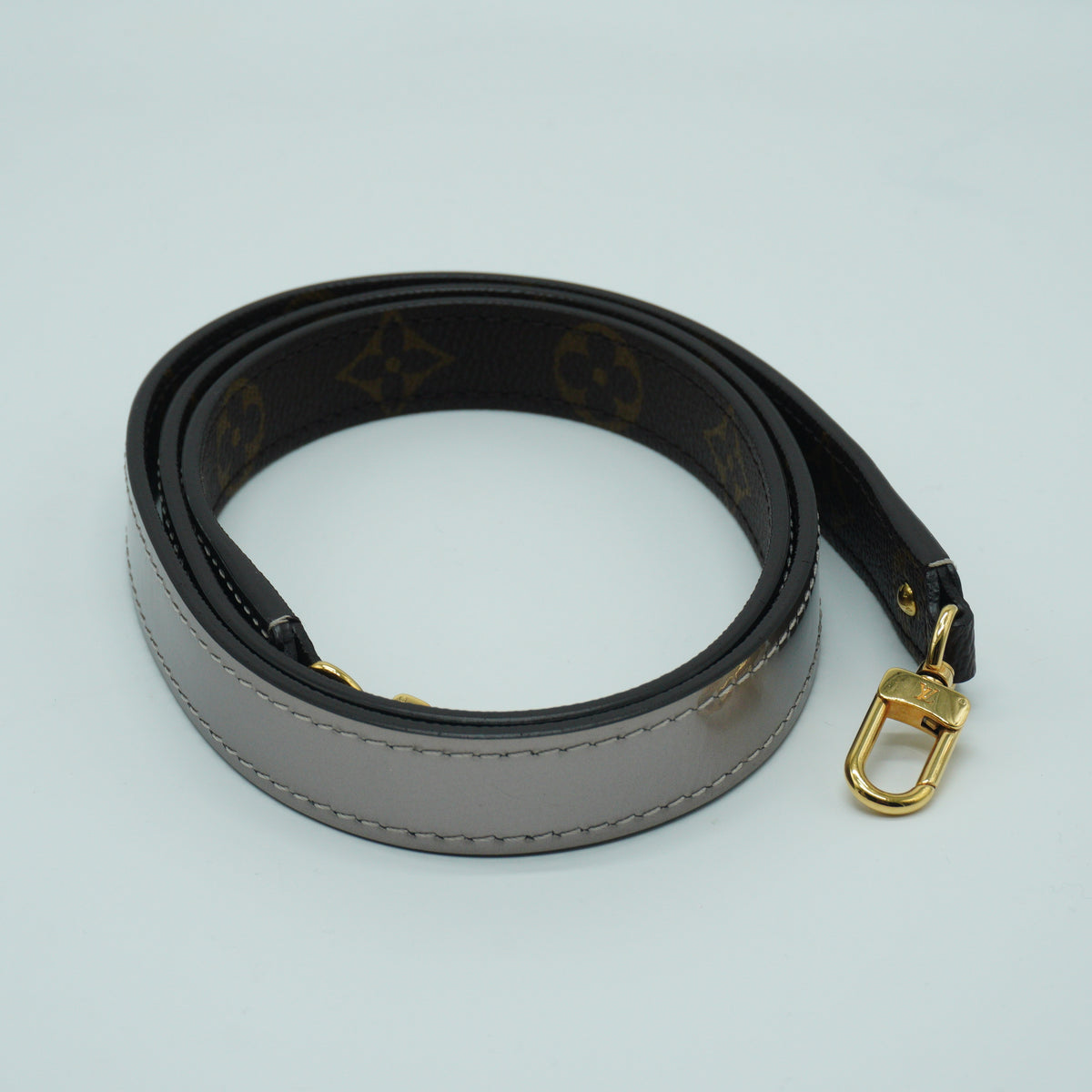 Louis Vuitton Alma BB Vernis Metallic Grey GHW