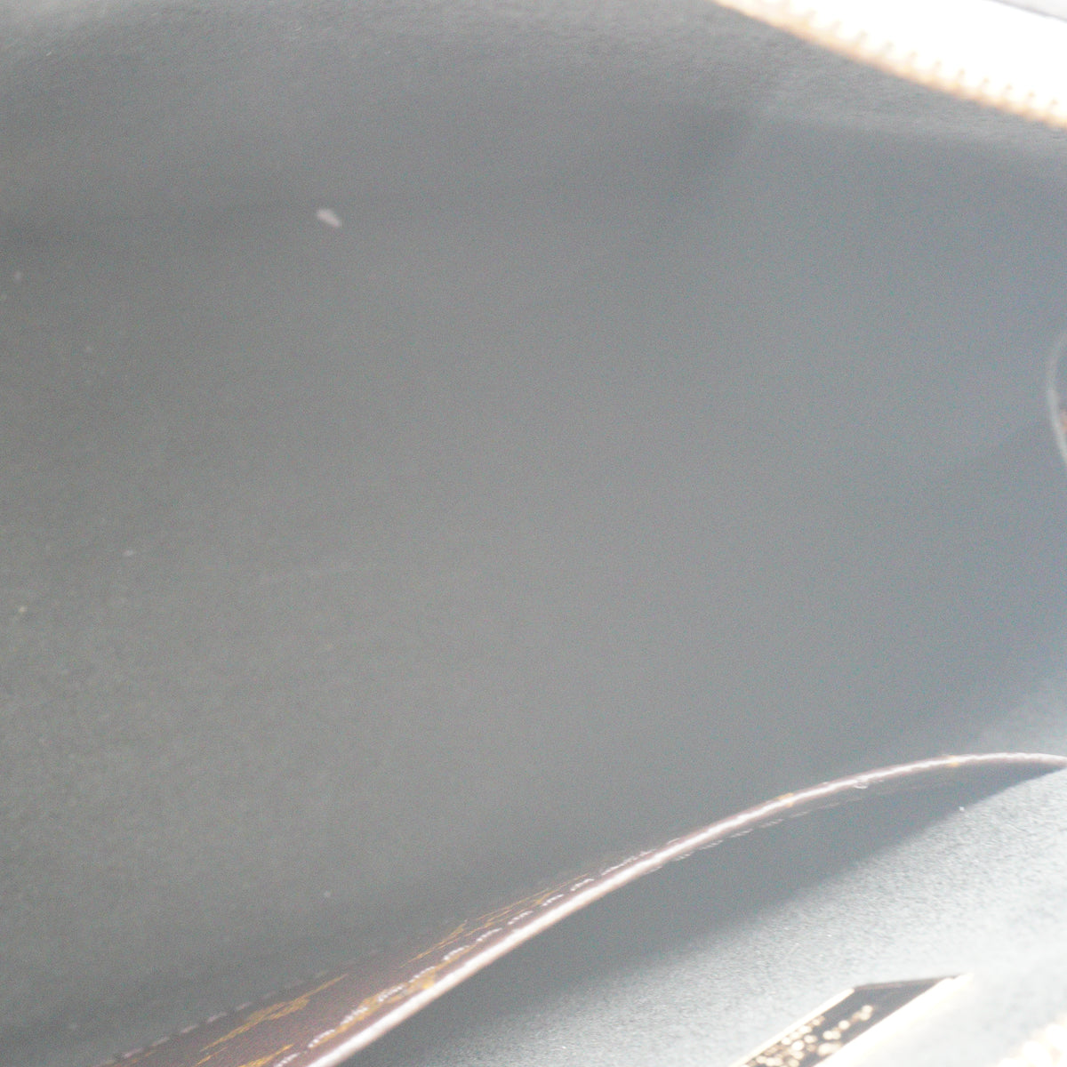 Louis Vuitton Alma BB Vernis Metallic Grey GHW