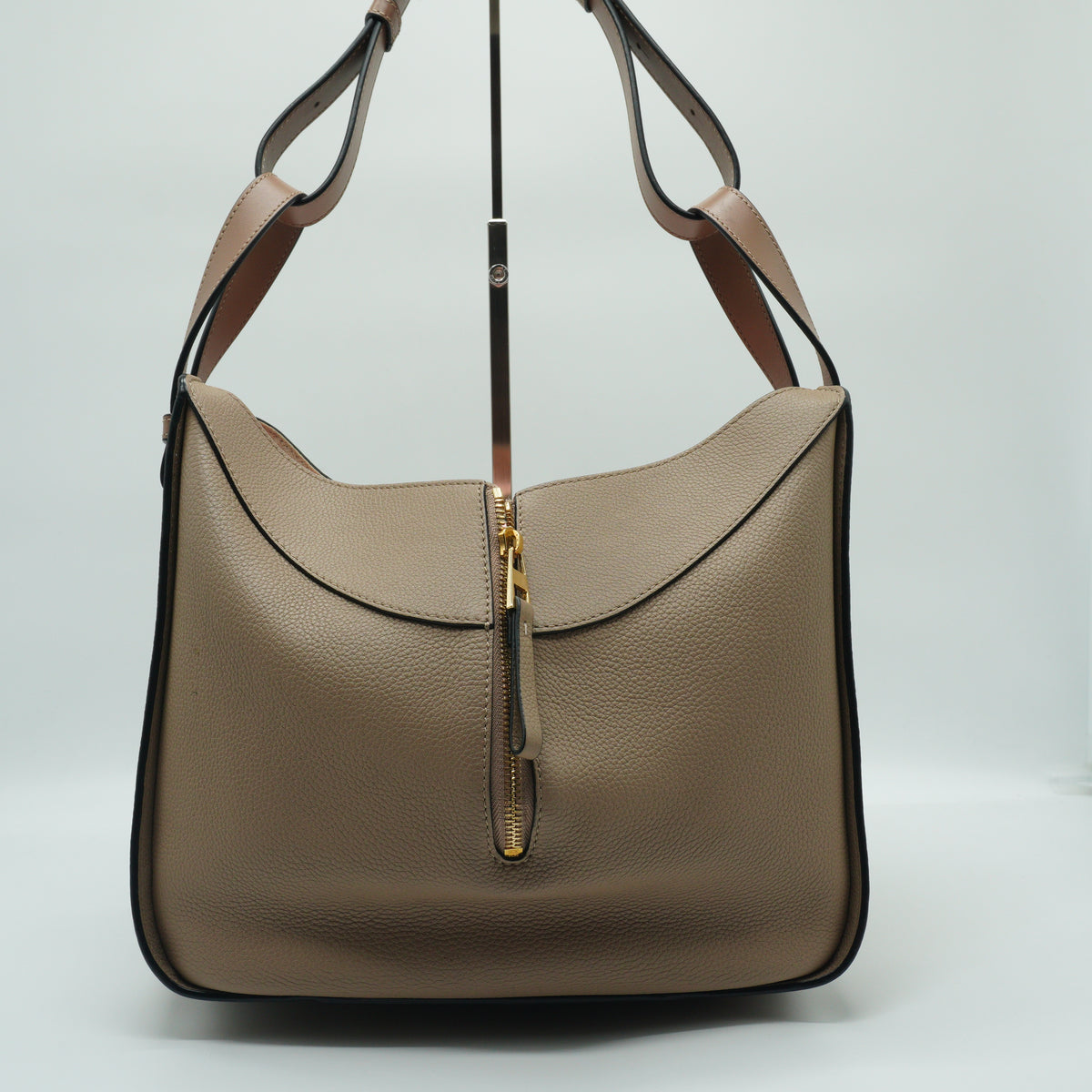 Loewe Hammock Calfskin Beige Medium GHW
