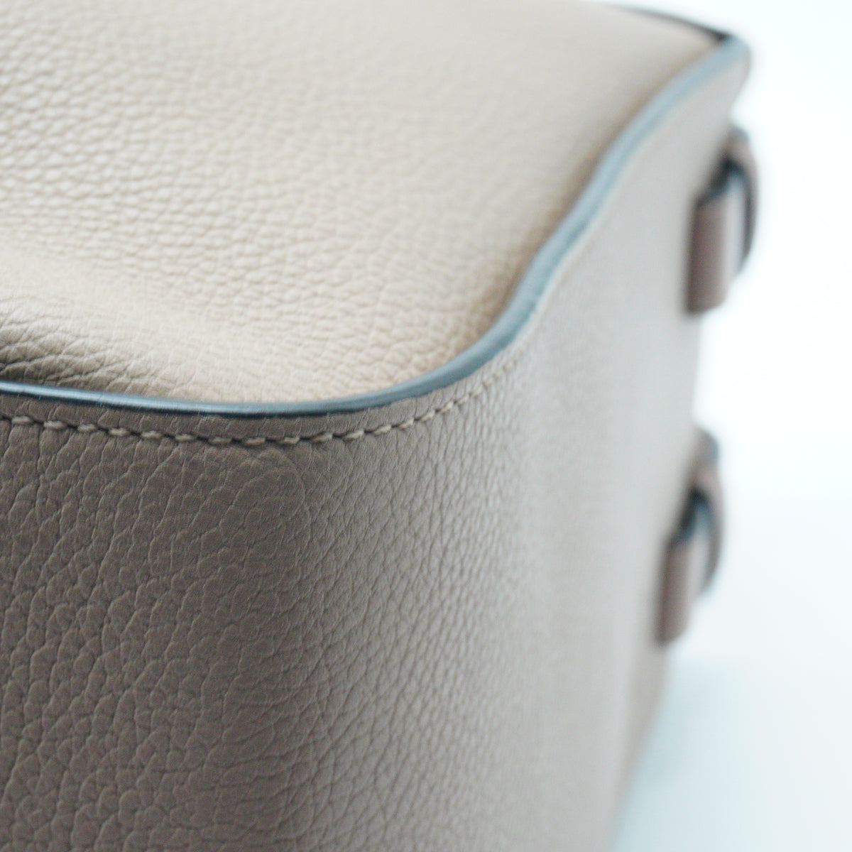 Loewe Hammock Calfskin Beige Medium GHW