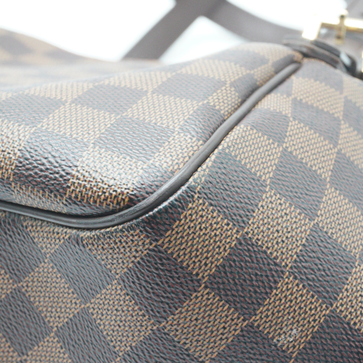 Louis Vuitton Belem MM Damier Ebene Bag GHW