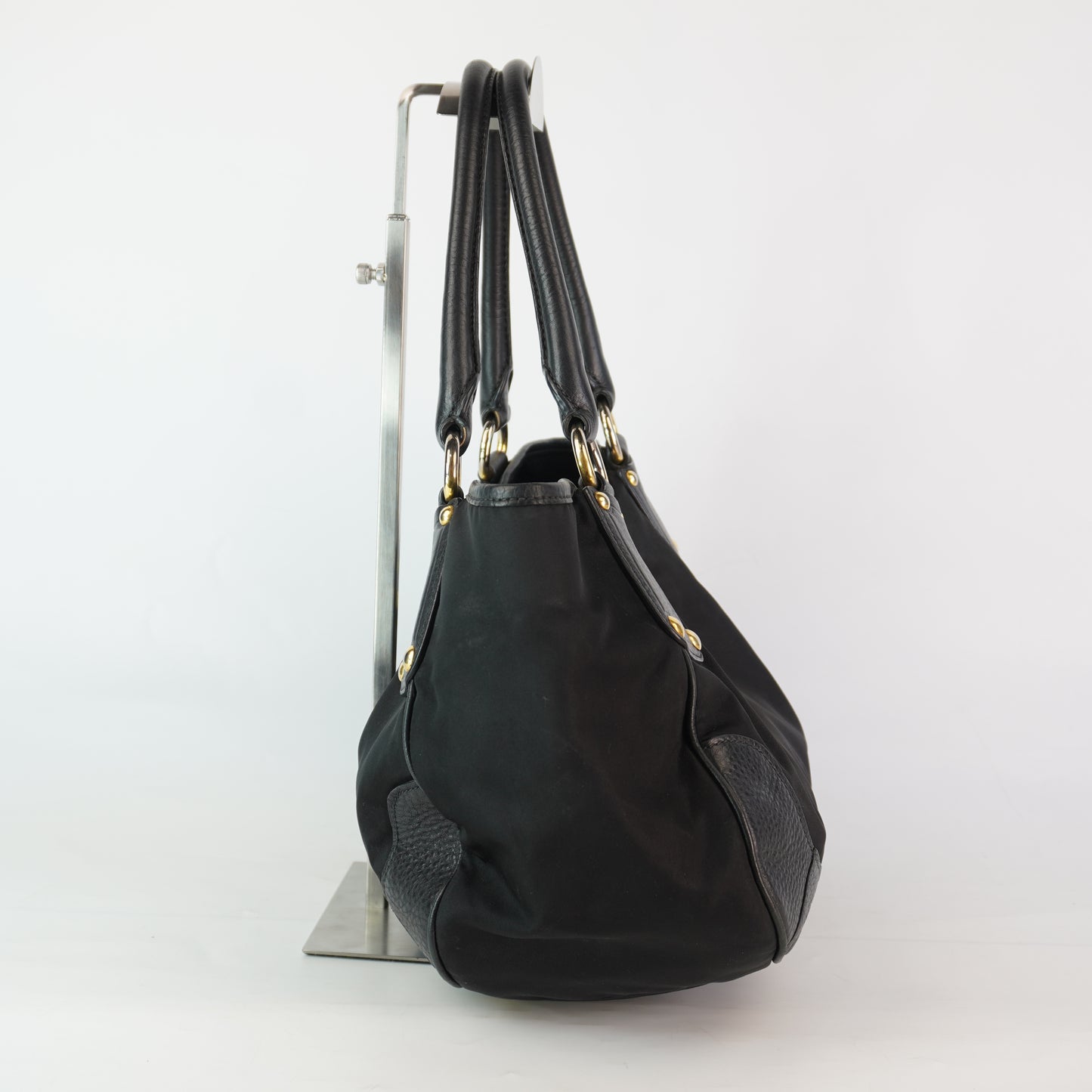 Prada	Tessuto Vitello Daino Tote Medium GHW