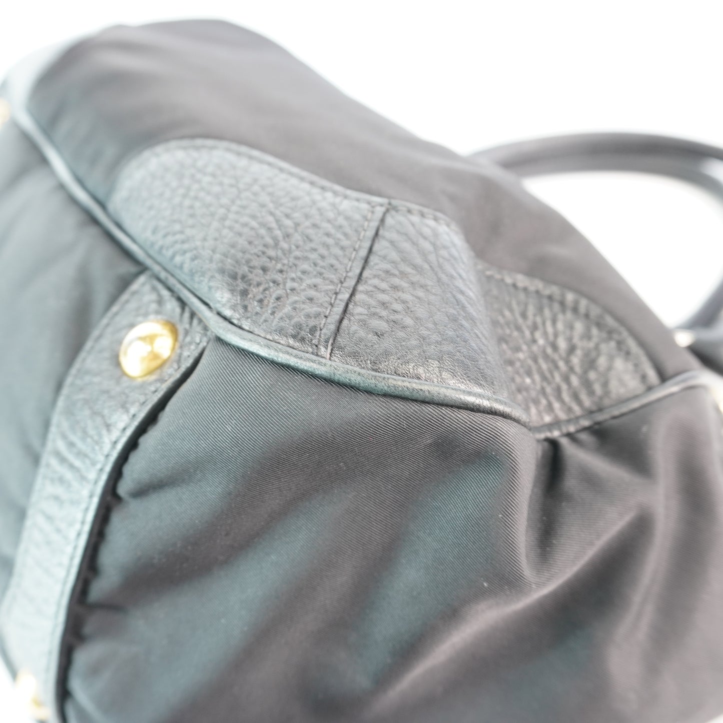 Prada	Tessuto Vitello Daino Tote Medium GHW