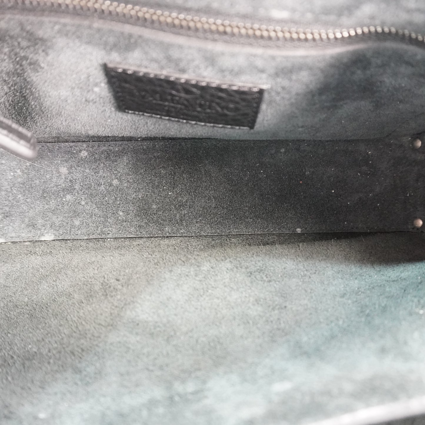 Valentino Rockstud Rolling Shoulder Bag SHW Medium