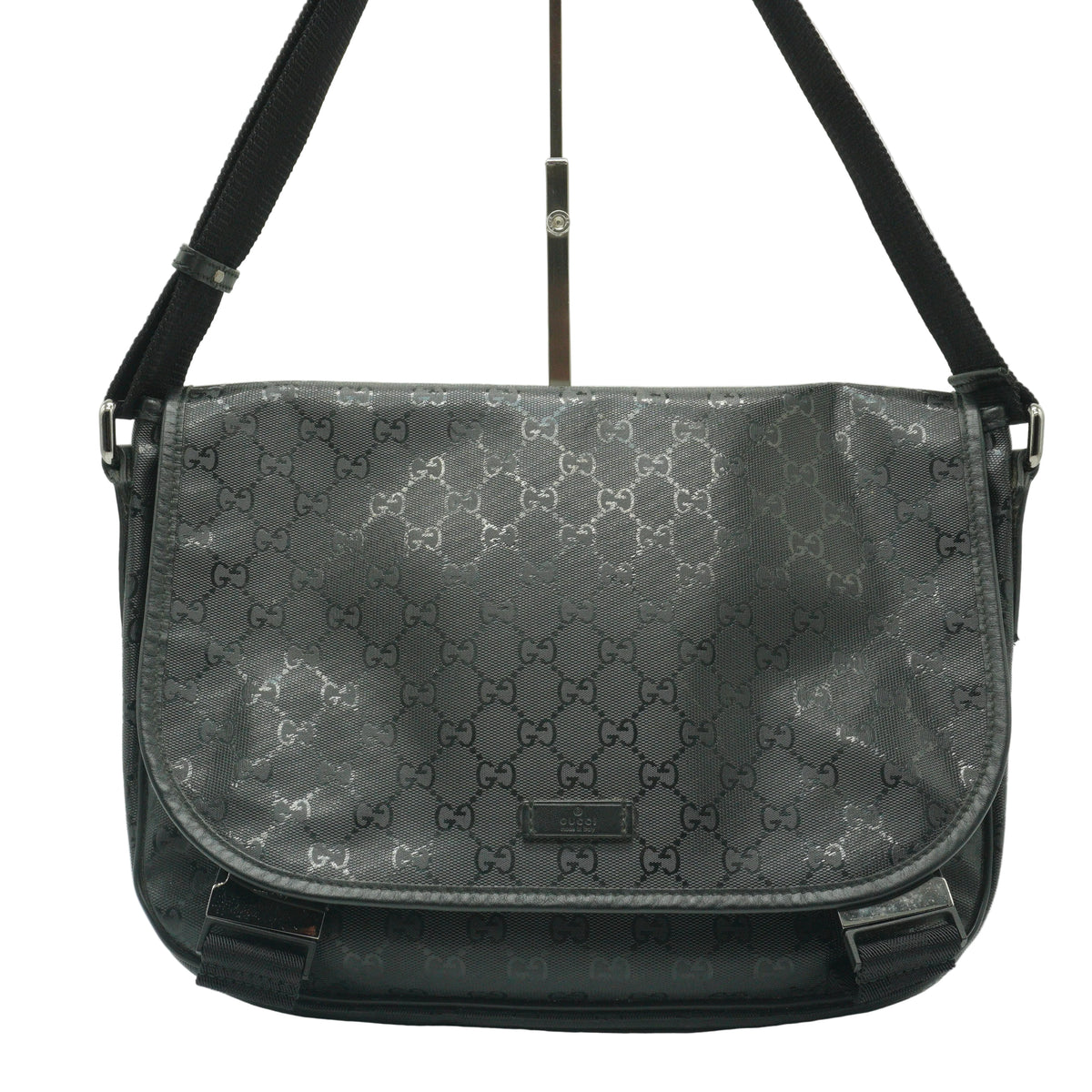 Gucci Imprinete GG SUpreme Medium Messenger