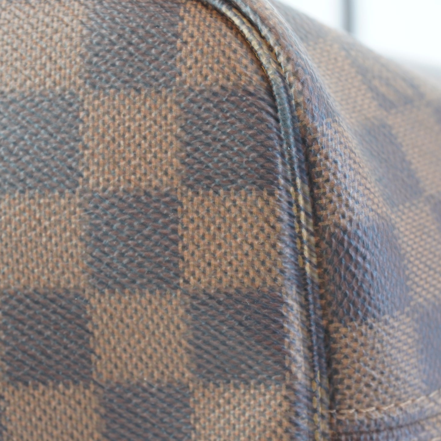 Louis Vuitton	Neverfull Damier Ebene