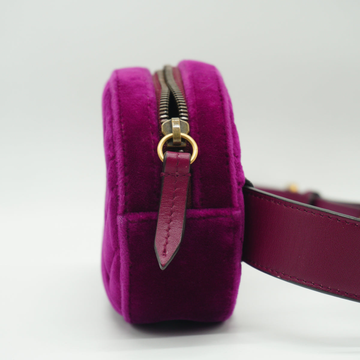 Gucci	GG Marmont Small Velvet Belt Bag Fuchsia GHW
