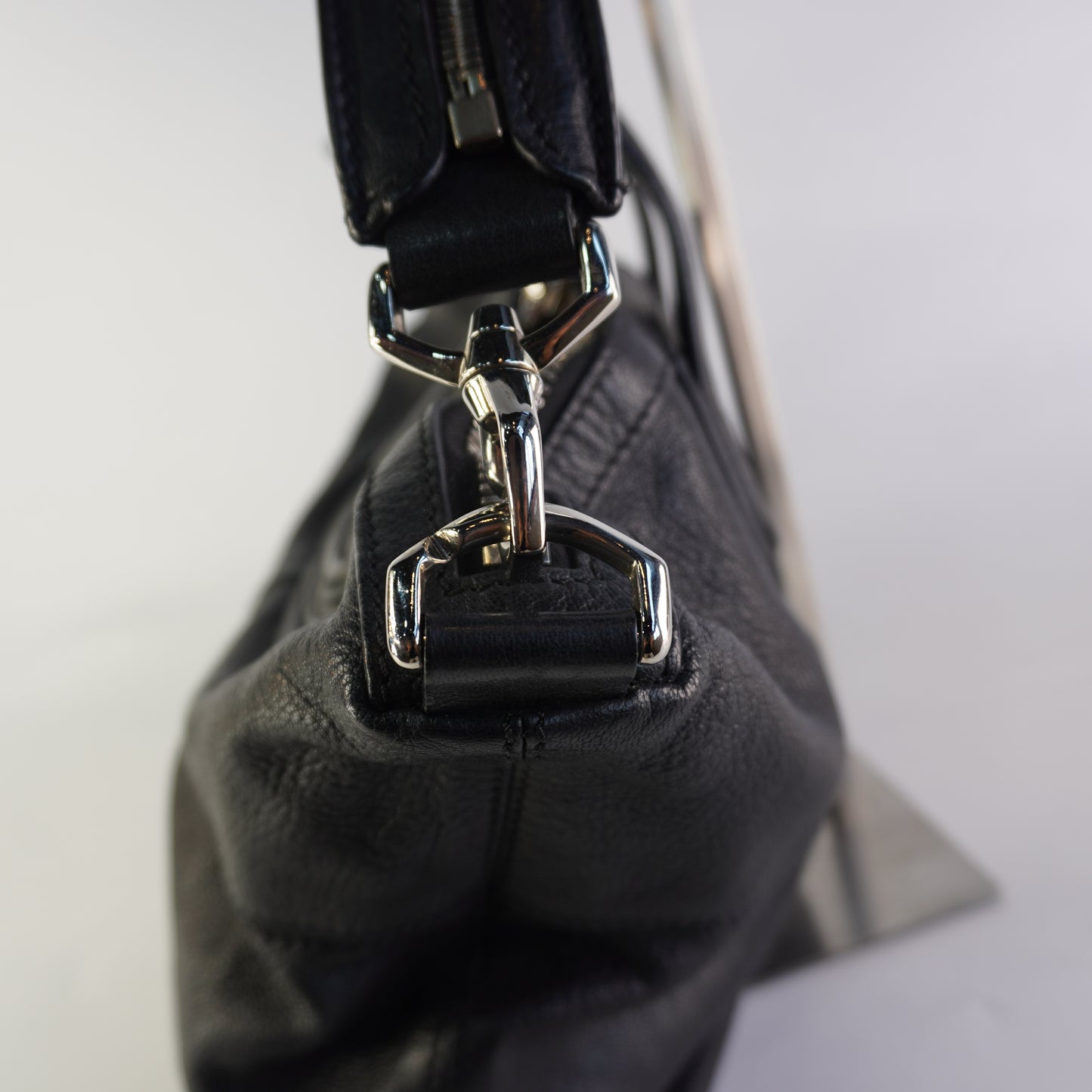 Givenchy Nightangale Black
