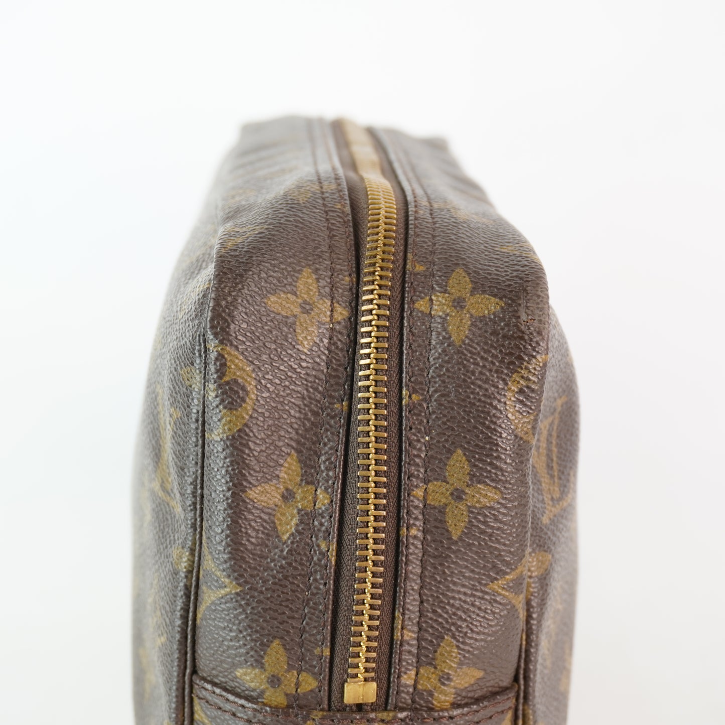 Louis Vuitton	Trousse Toilet 28 GHW Medium