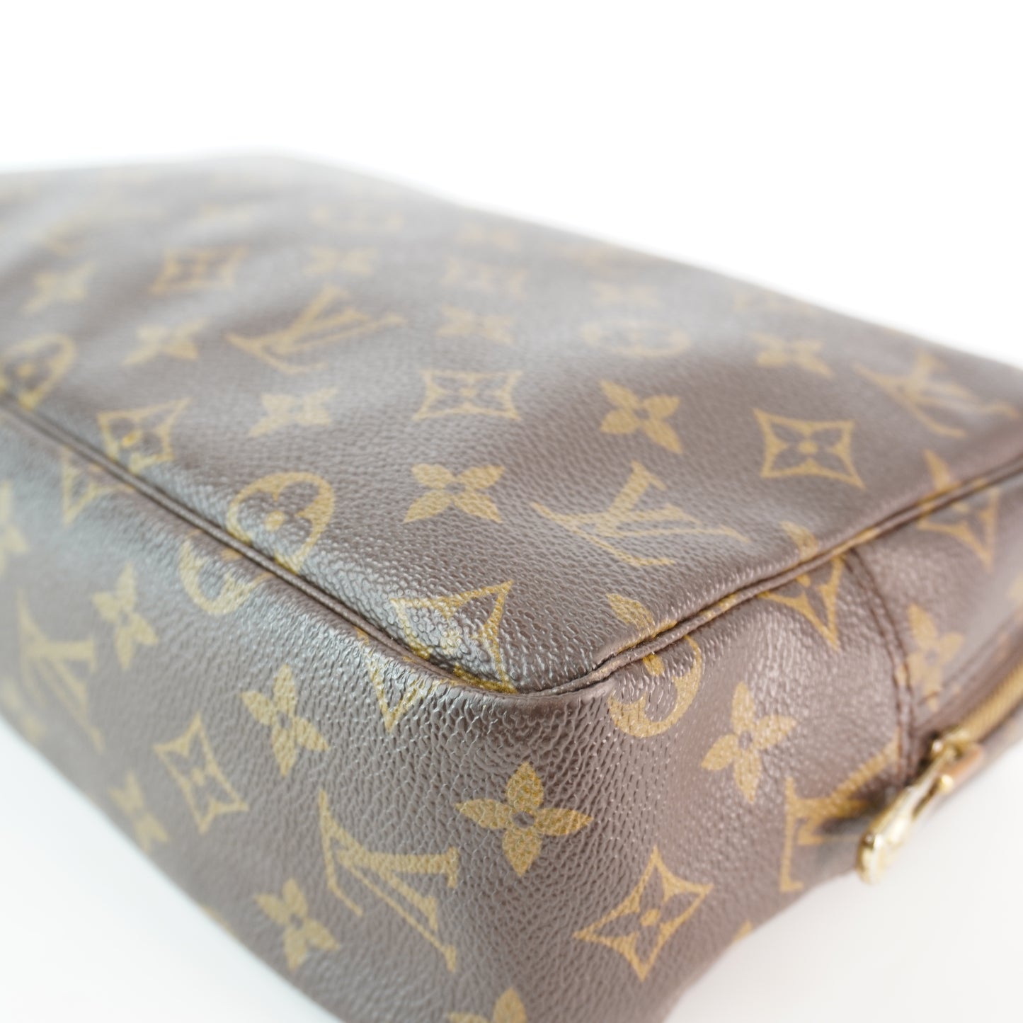 Louis Vuitton	Trousse Toilet 28 GHW Medium