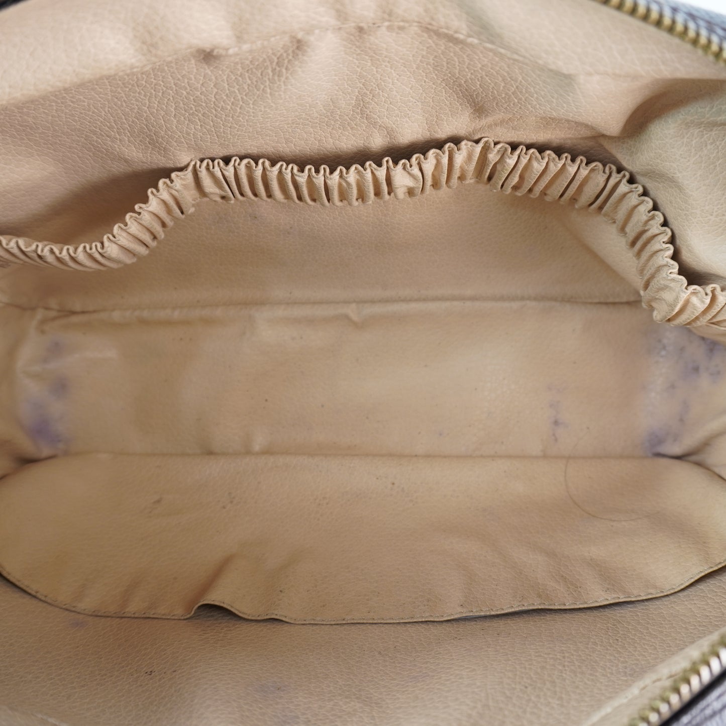 Louis Vuitton	Trousse Toilet 28 GHW Medium