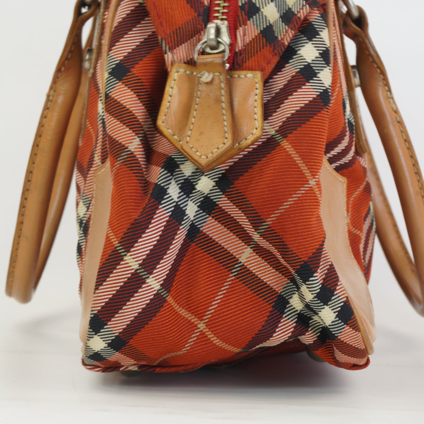 Burberry	Mini bowling SHW