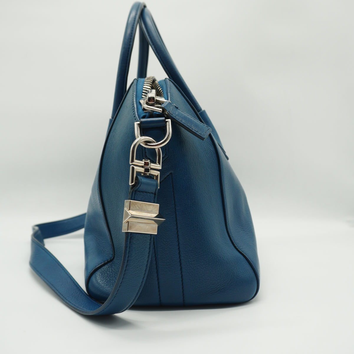 Givenchy Antigona Small Blue SHW