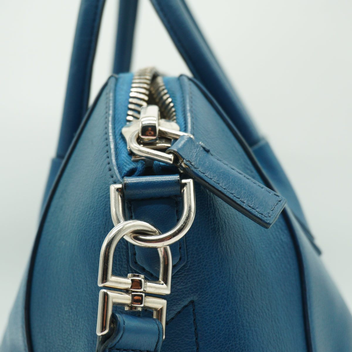 Givenchy Antigona Small Blue SHW