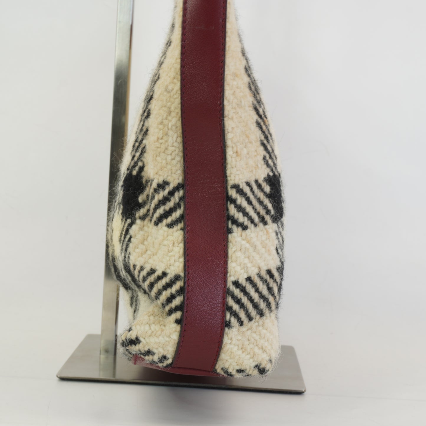 Burberry	Wool and leather Nova Check shoulder bag Medium