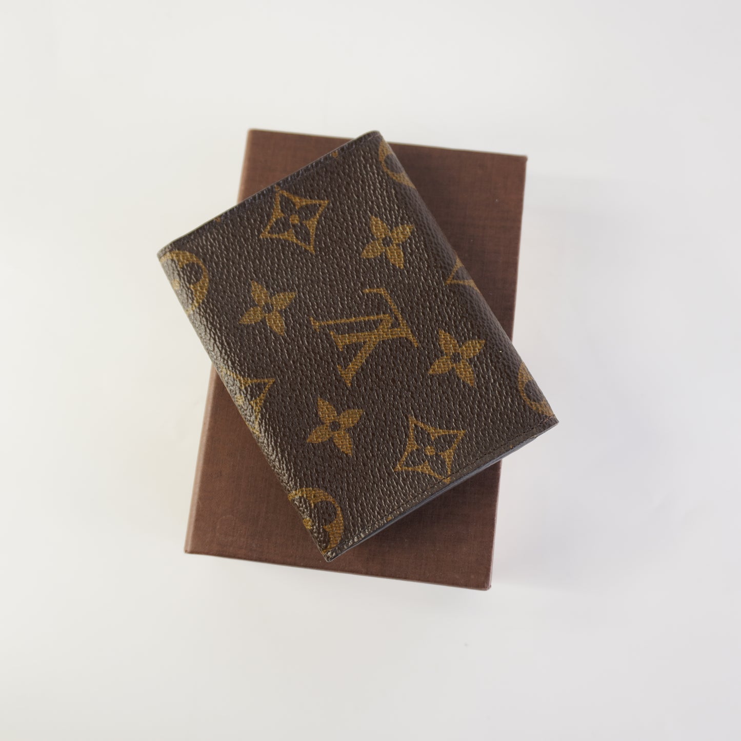 Louis Vuitton	Wallet Monogram