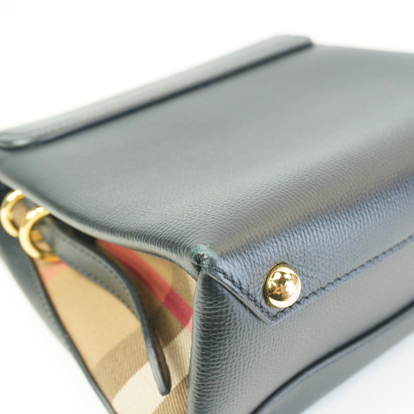 Burberry	Camberley Black Medium GHW