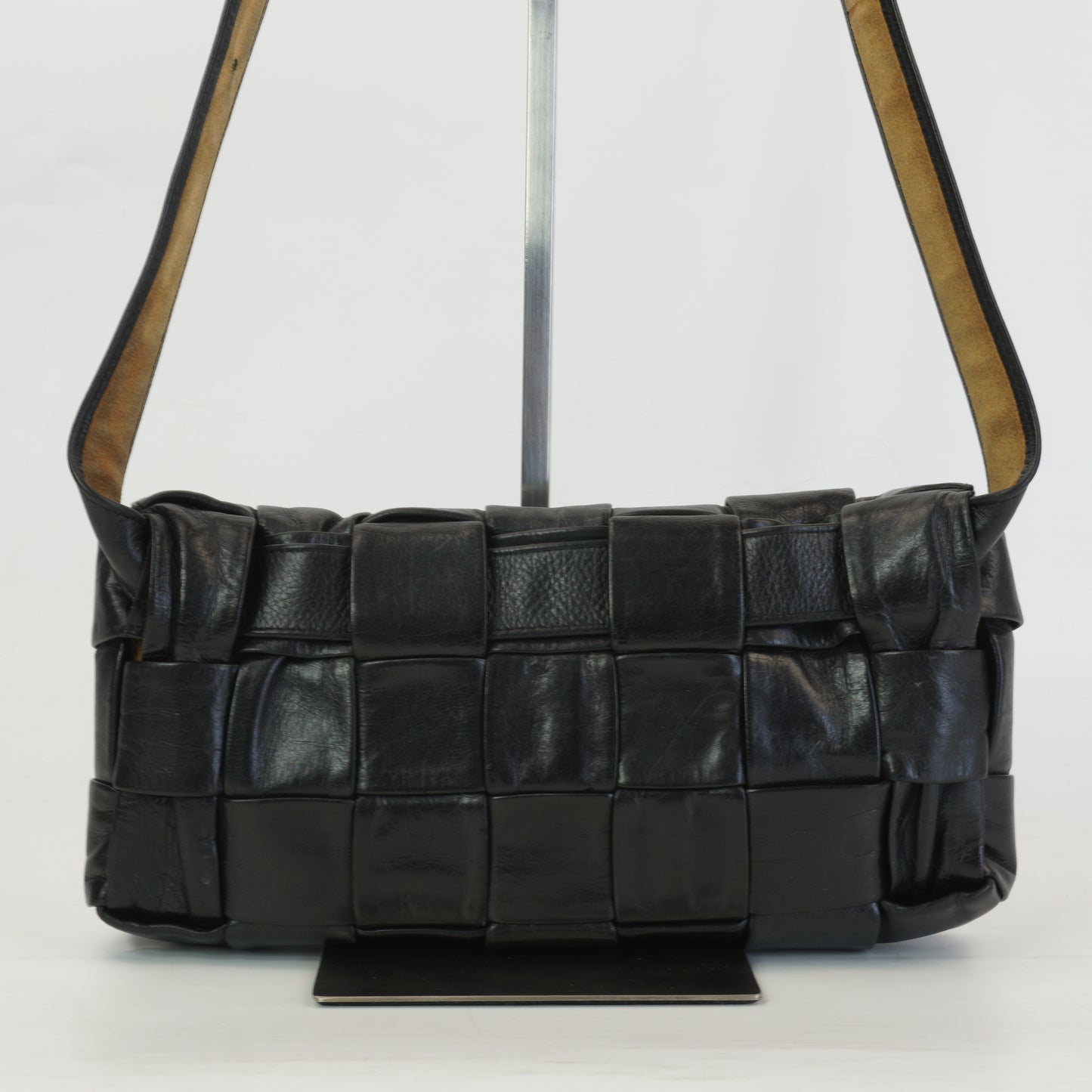 Bottega Veneta Black Intreciato Leather Cassete Bag