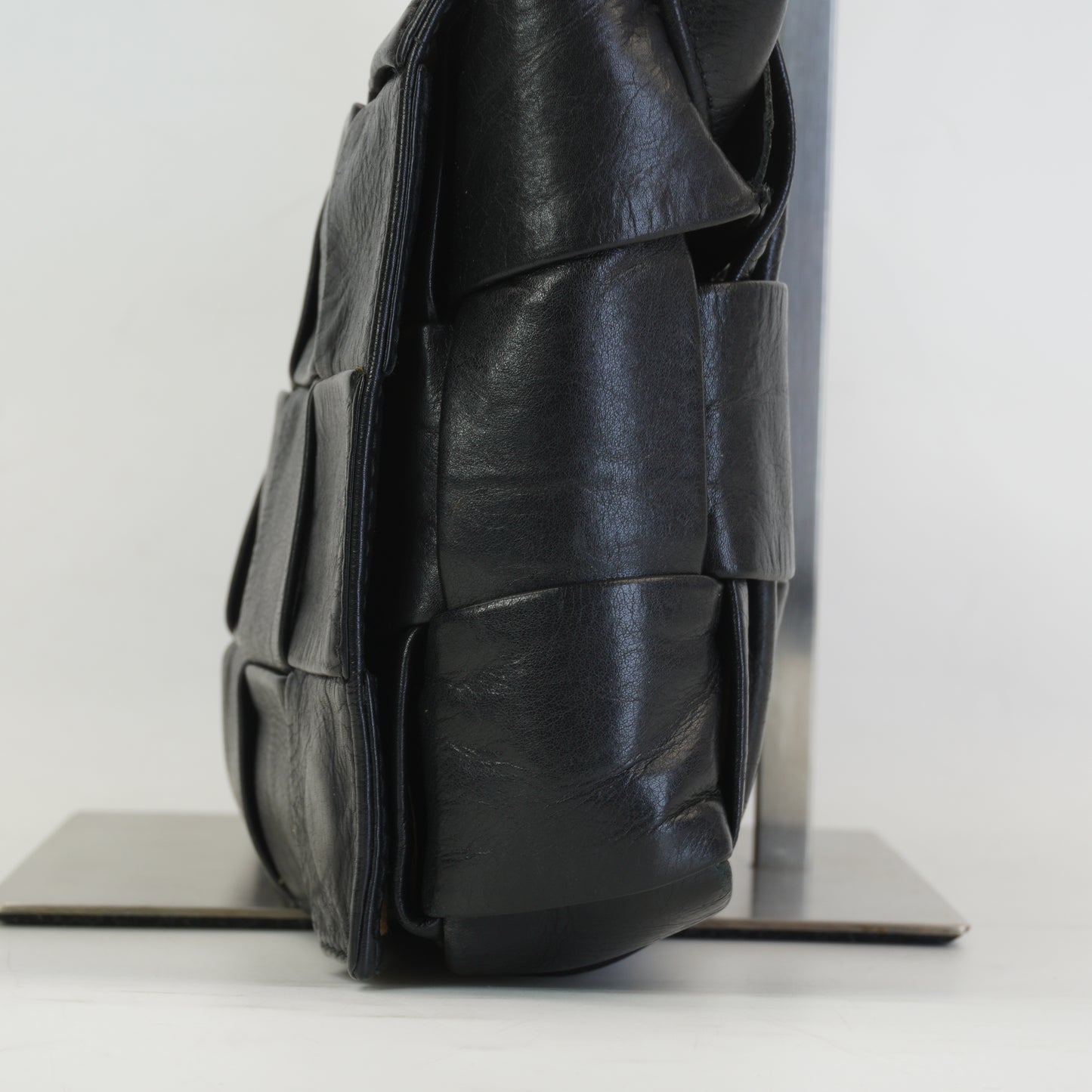 Bottega Veneta Black Intreciato Leather Cassete Bag