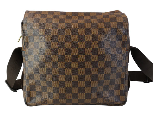 Louis Vuitton	Damier Messenger Bag