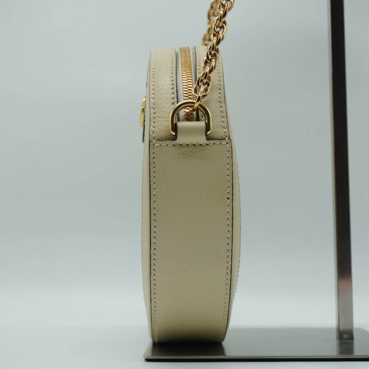 Gucci	Ophidia Round Shoulder Bag Mini white GHW