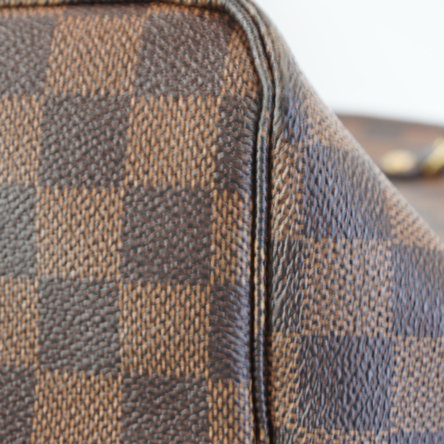 Louis Vuitton	Neverfull DE GM