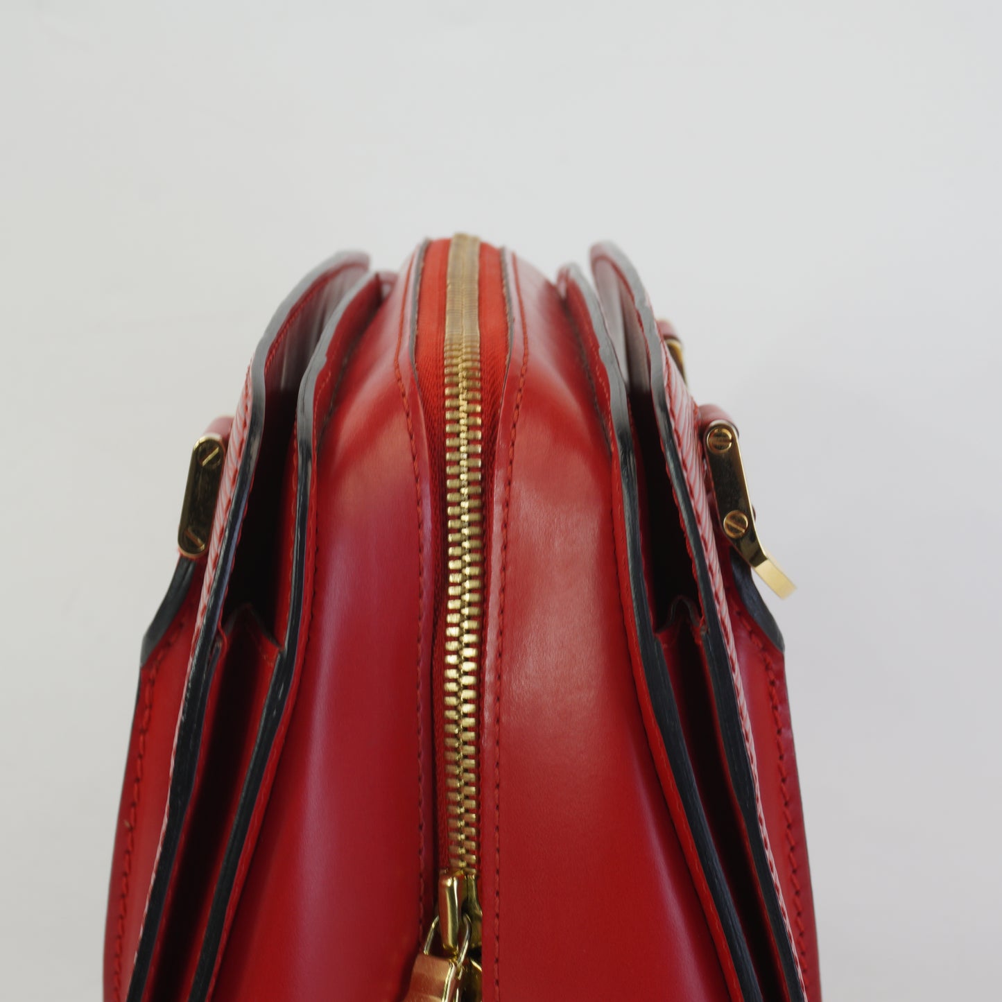 Louis Vuitton	Red Epi Pont Neuf GHW Small