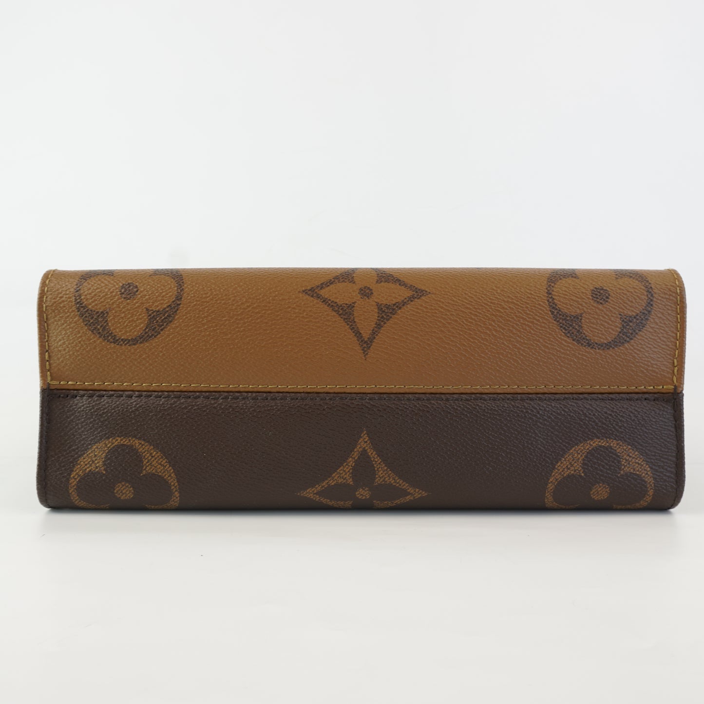 Louis Vuitton	On the Go Eastwest