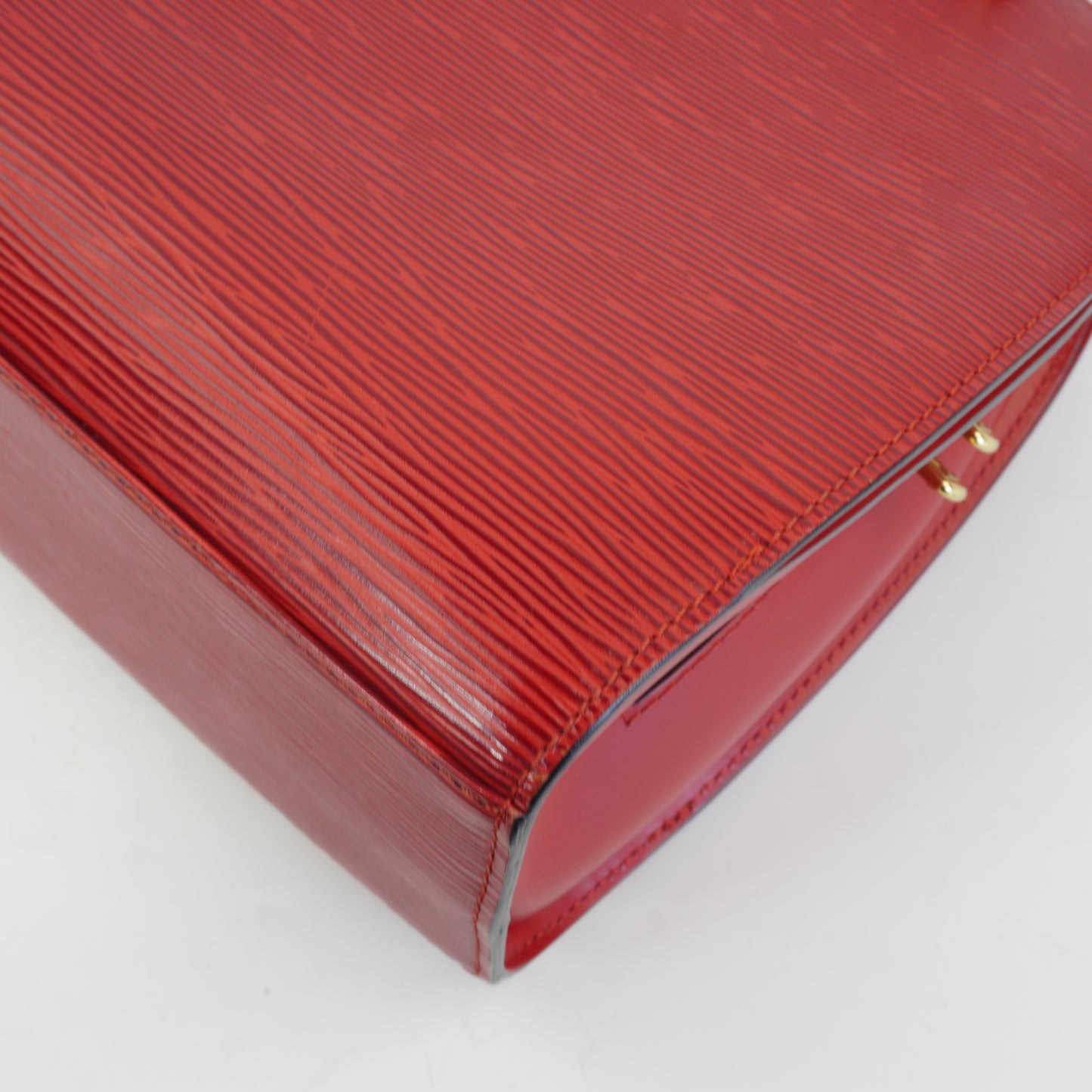 Louis Vuitton	Red Epi Pont Neuf GHW Small