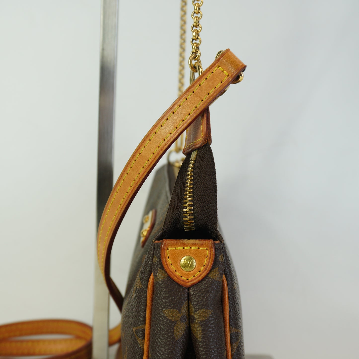 Louis Vuitton	Eva Clutch Monogram  Small GHW