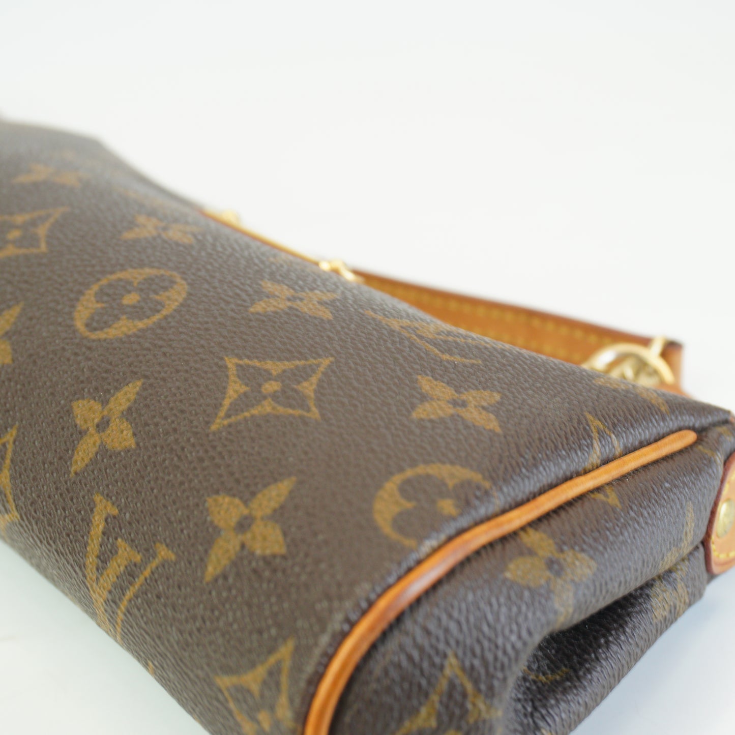 Louis Vuitton	Eva Clutch Monogram  Small GHW