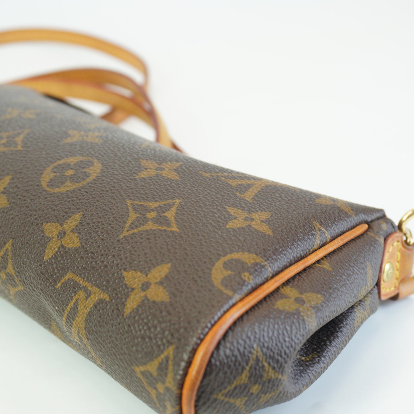 Louis Vuitton	Eva Clutch Monogram  Small GHW