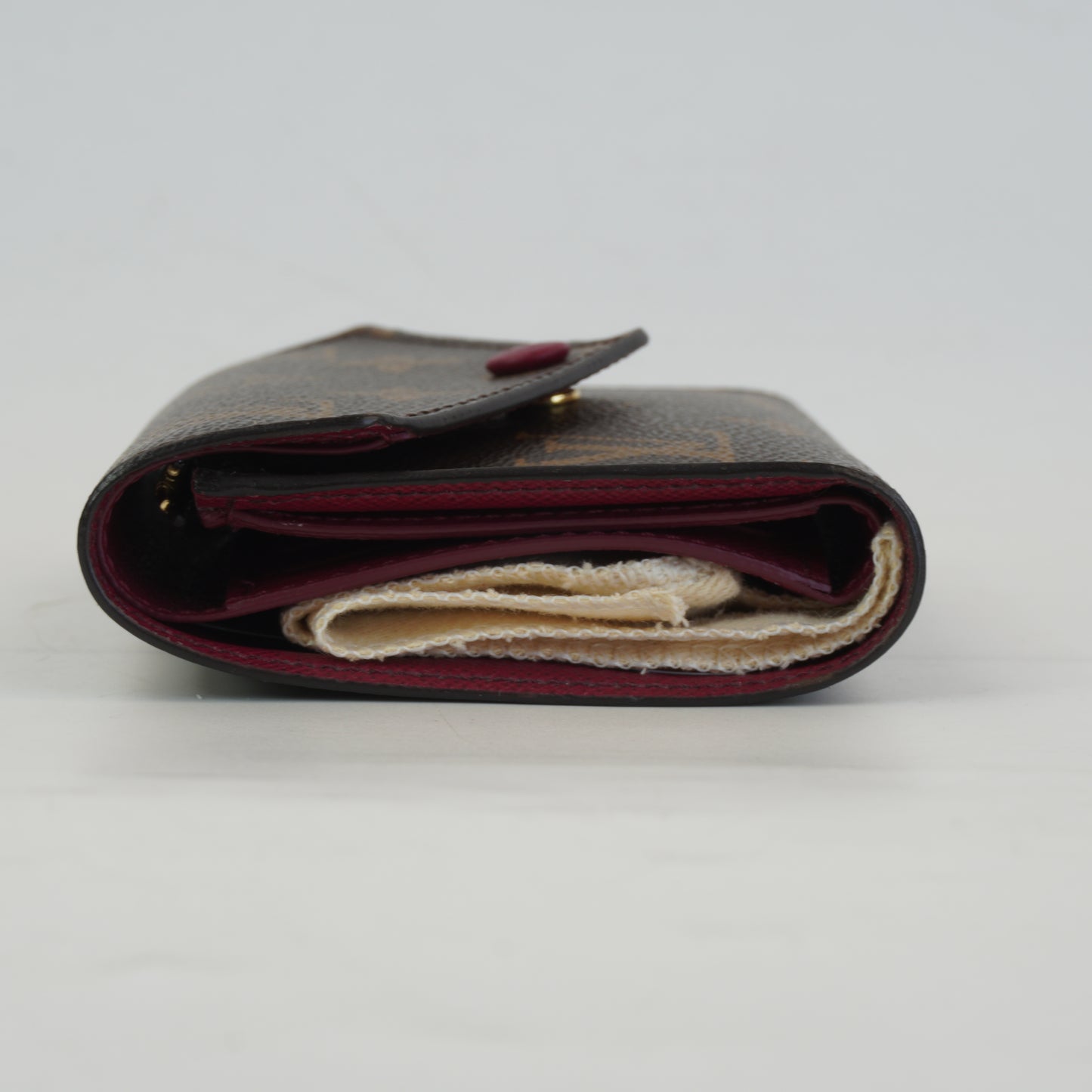 Louis Vuitton	Victorine Wallet GHW