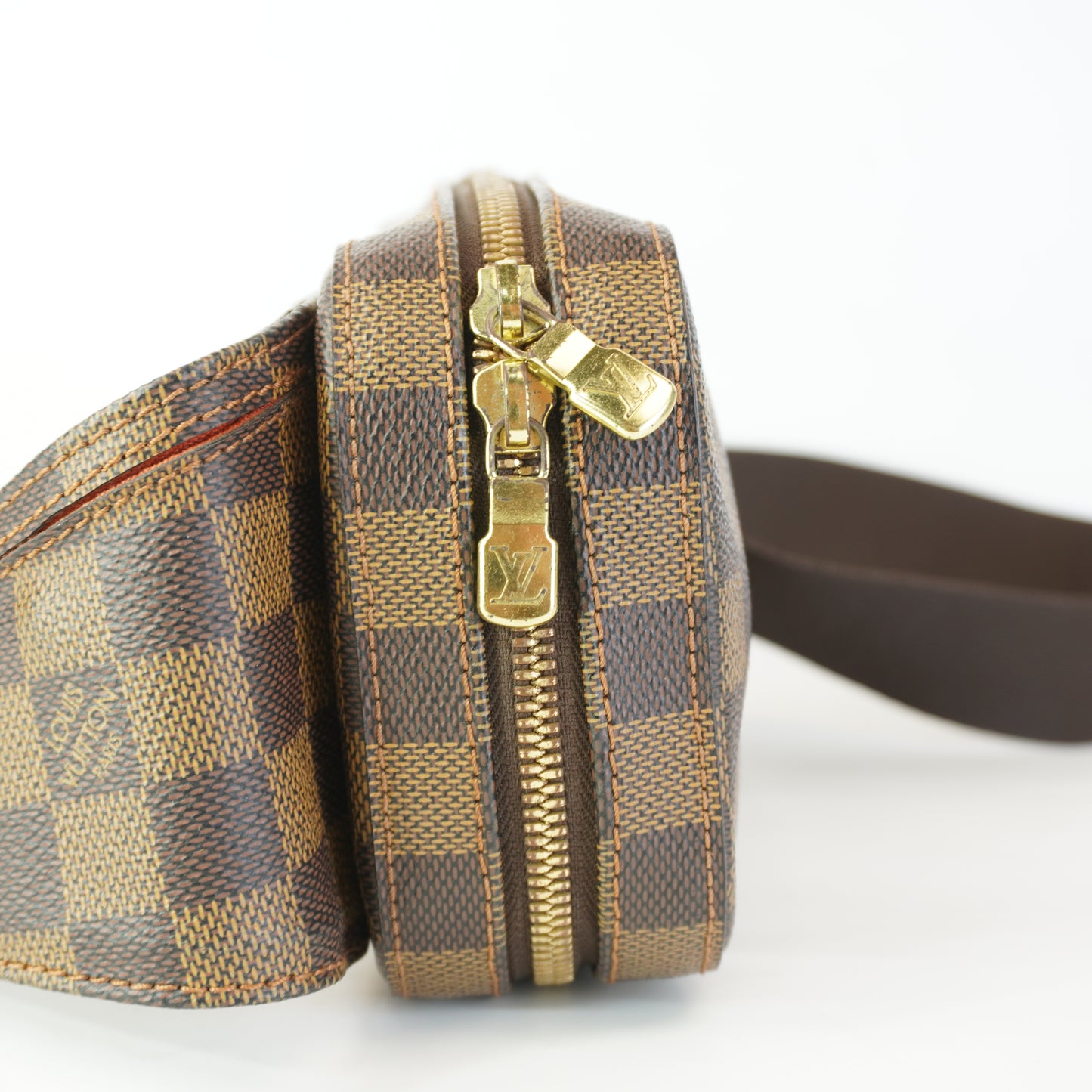 Louis Vuitton	Geronimos