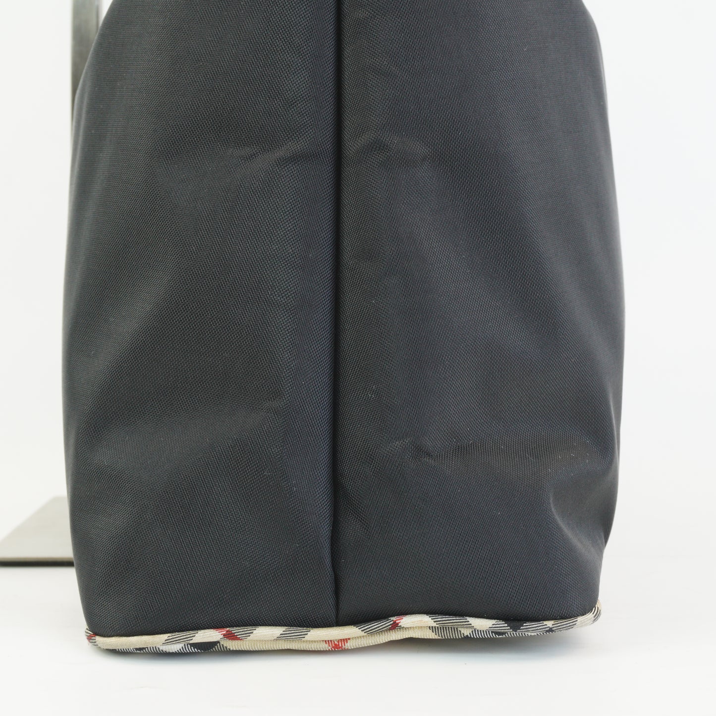 Burberry	Pre-Owned Shoulder Bag SHW Large