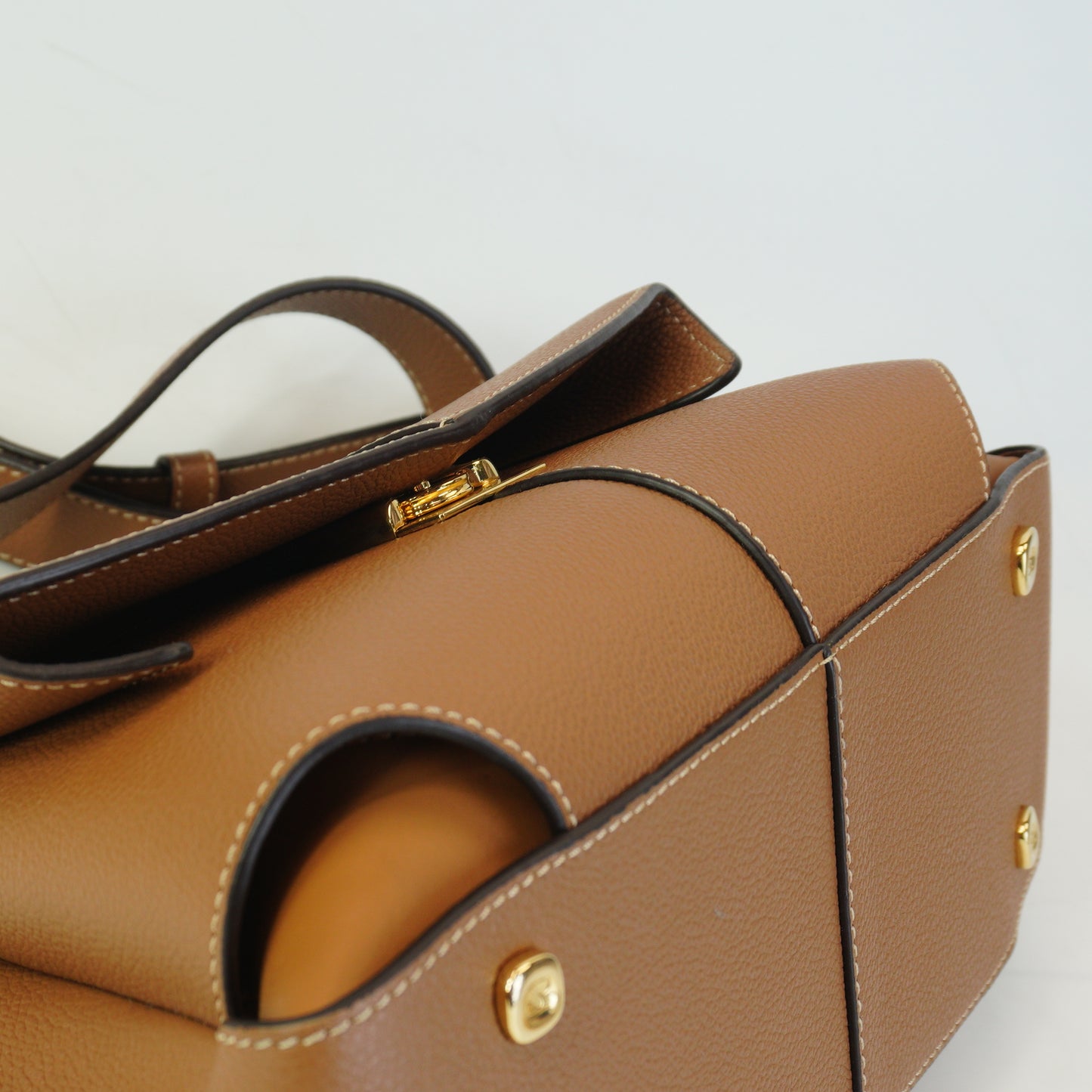 Polene Mokki Bag Camel Medium GHW