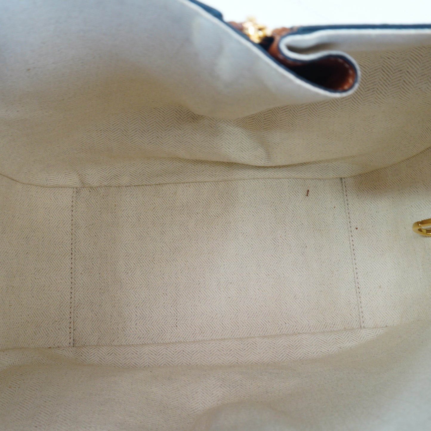 Loewe Hammock Bag Medium GHW