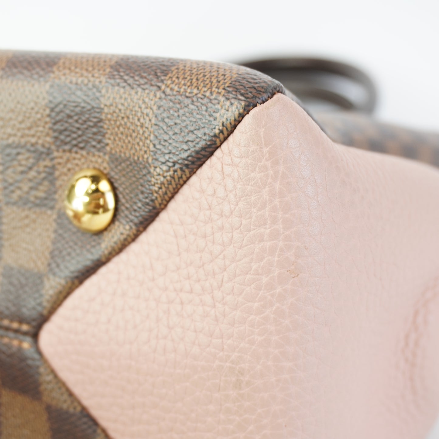 Louis Vuitton	Brittany Pink/Mono