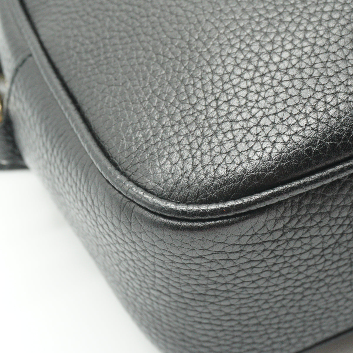 Gucci Pebbled Soho Small Black GHW