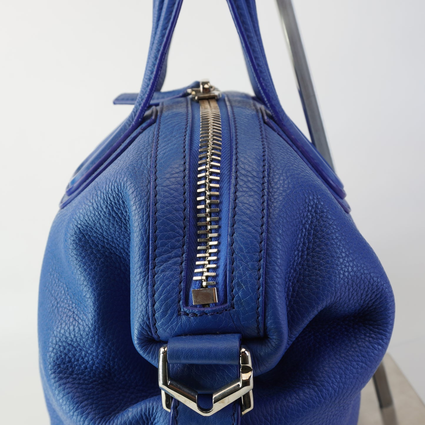 Givenchy Nightingale  Blue