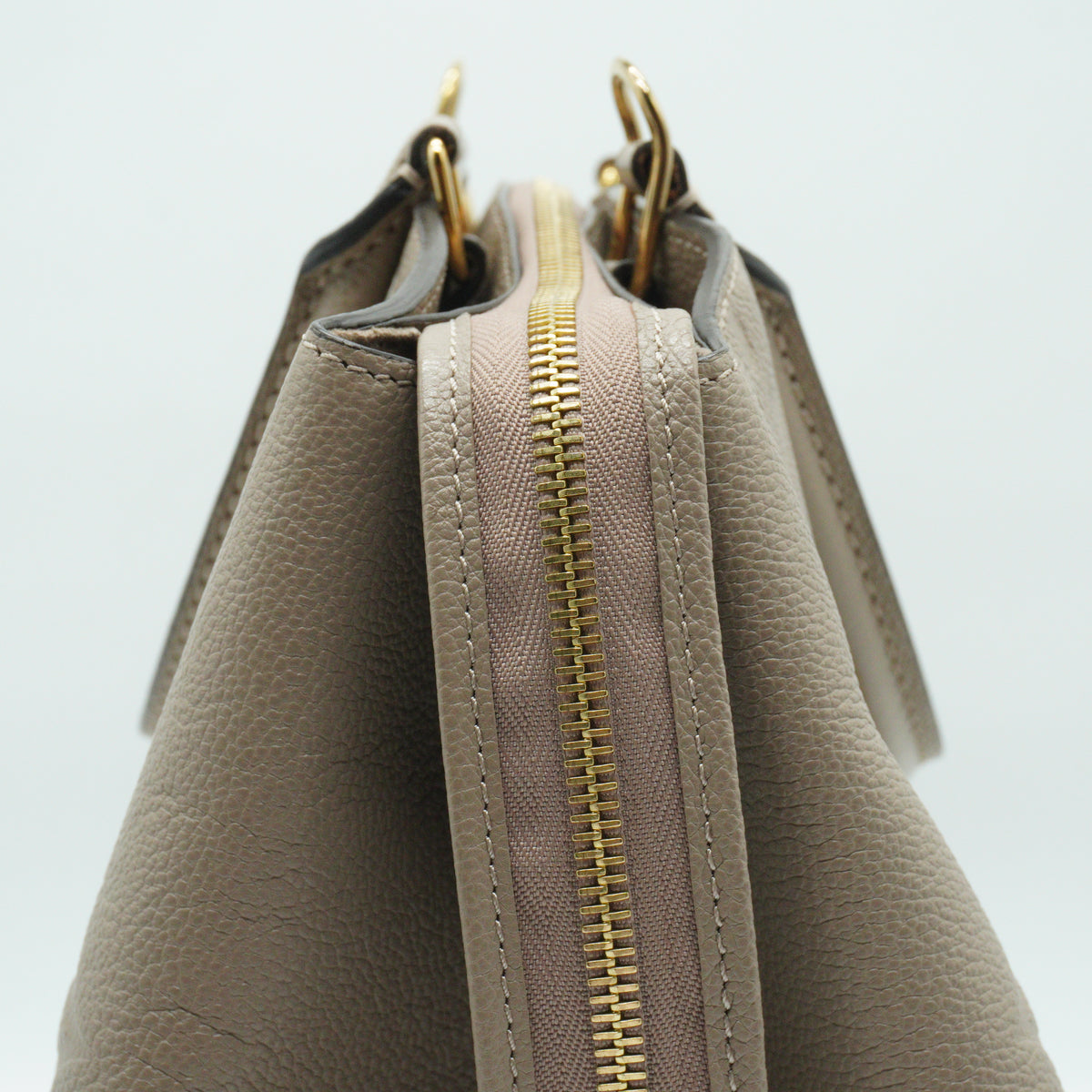 Louis Vuitton Grand Palais Medium Beige GHW